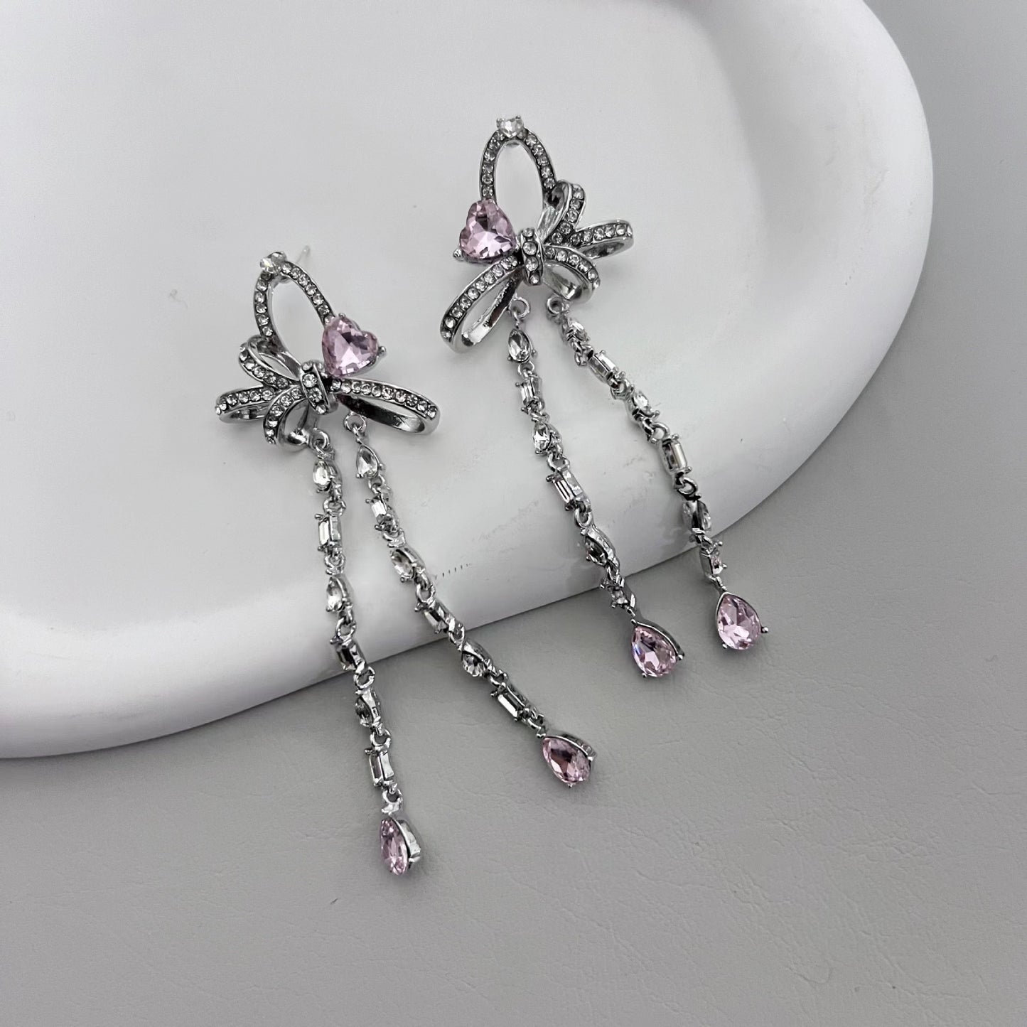 Sweet and Cool Spicy Girl Black Bow Earrings Pink Diamond Love Pearl Necklace Collar Chain Earnail Set Barbie Sweet