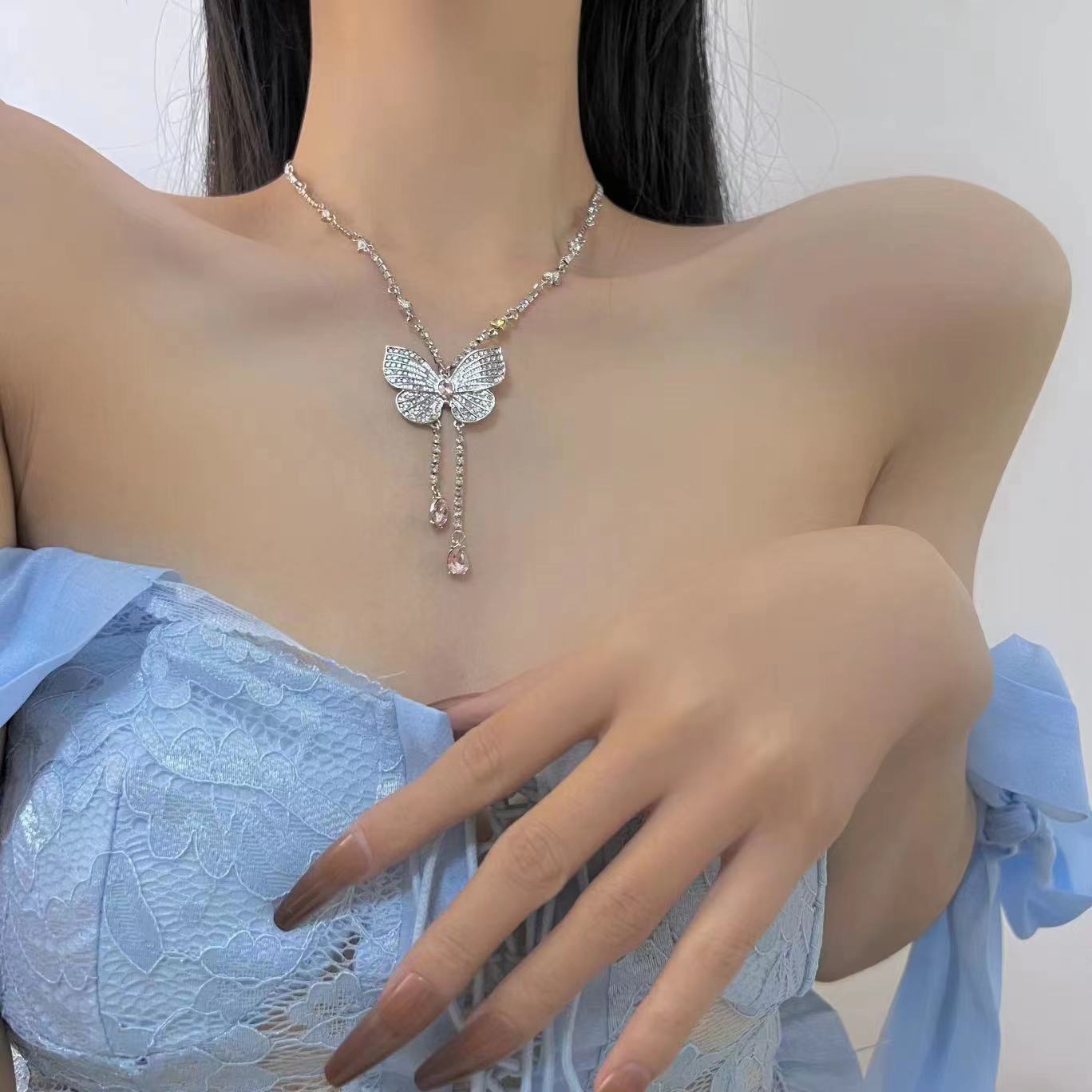 Xiaohongshu Knocking Immortal Butterfly Tassel Necklace Light Luxury Advanced Butterfly Fairy Earrings Long