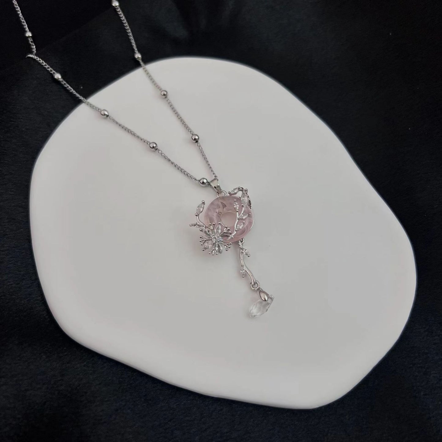 A Shadow Dream Tassel Long Style Micro Inlaid Zircon Retro Star Tassel Simple Collar Chain Fen Pink Girl Necklace