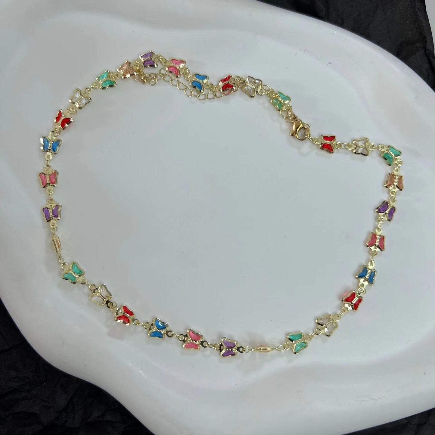 Mermaid Princess Advanced Colorful Crystal Butterfly Pendant Necklace with Light Luxury and Small Design Collar Chain Neckchain Accessories
