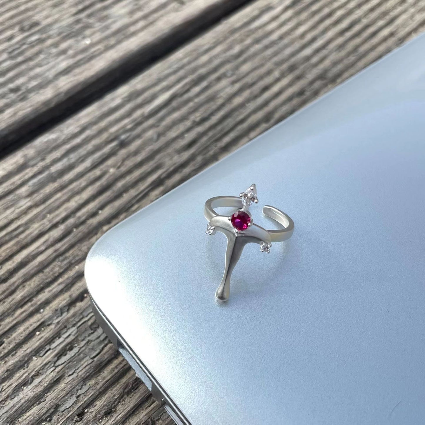 Circular Ring Women's Design Feel Adjustable Cross, Small and Trendy Ins Style, Simple and Fashionable Ring