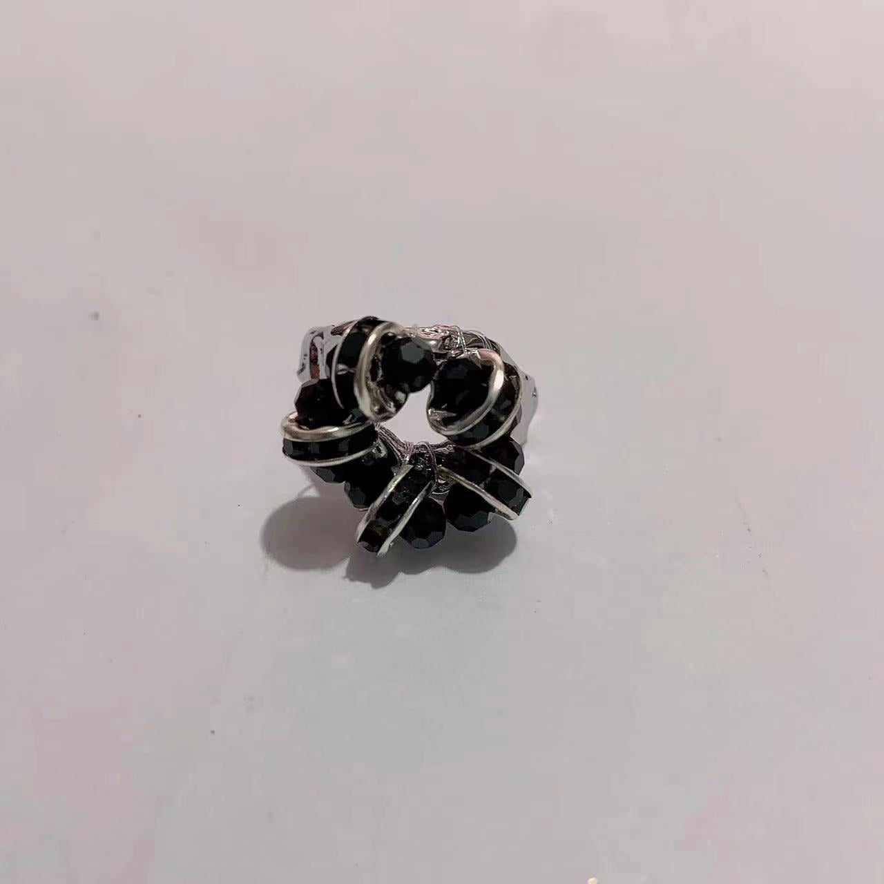 Original Black Poison Black Stone Ring with Small Design, Sweet and Cool Style, Simple and Advanced Sense, Personalized Ring for Male and Female Lovers