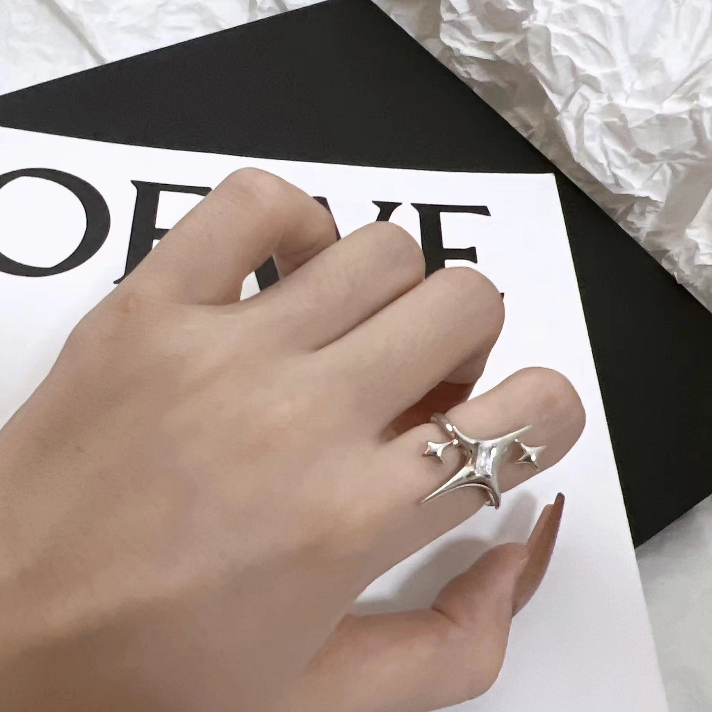 Small Star Couple Ring Korean Edition INS Design Sense Letter X Inlaid Zircon Texture Ring for Men's Fashion Personality Hand