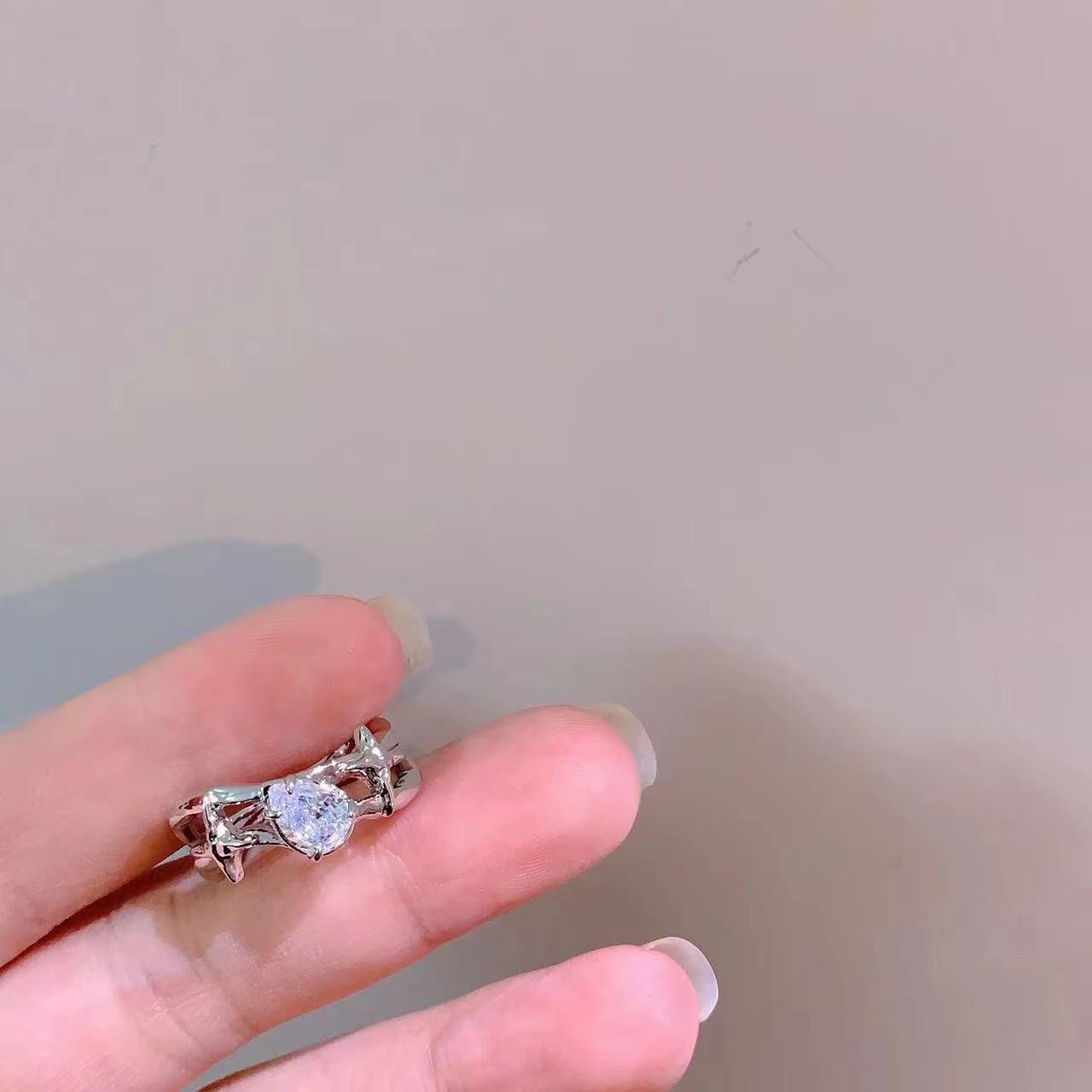 Zircon Ring Female INS Cold and Elegant Design Opening Ring Light Luxury Gem Index Finger Ring Fashion Personality