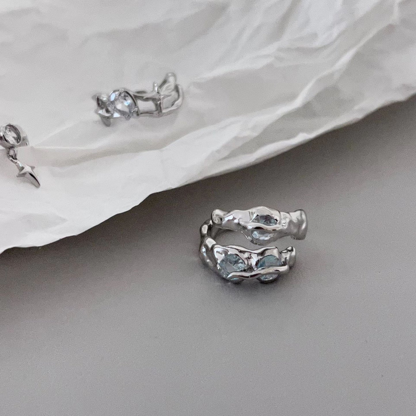 Zircon Ring Female INS Cold and Elegant Design Opening Ring Light Luxury Gem Index Finger Ring Fashion Personality