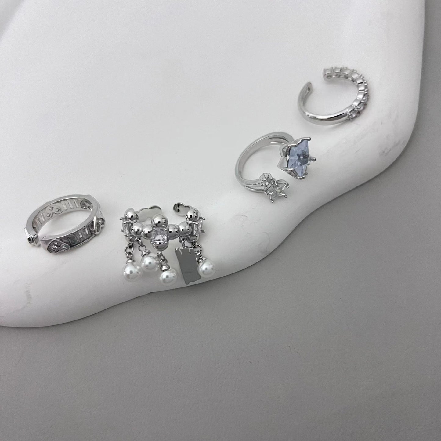 Quick Xu Star Love Zircon Ring for Female Ins with a Small Crowd Design Sense and High Grade Pearl Tassel Index Finger Ring Opening