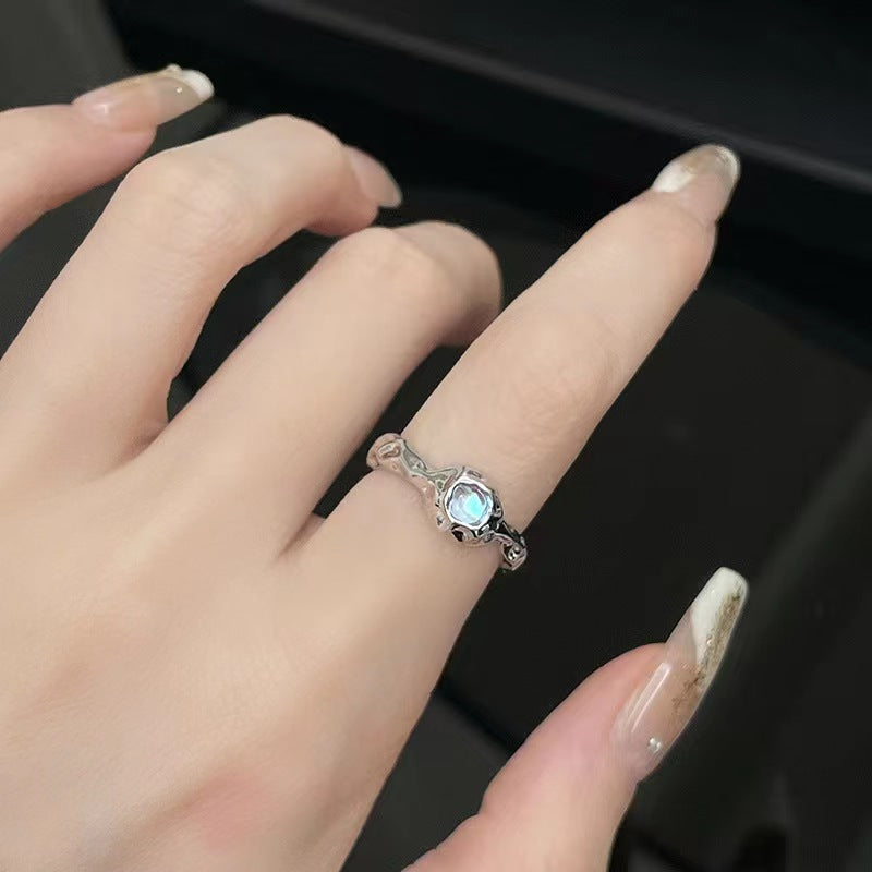 Moonlight Stone Small Design Sense INS Cold Wind Ring Female Gem High Grade Sense French Irregular Fold Ring