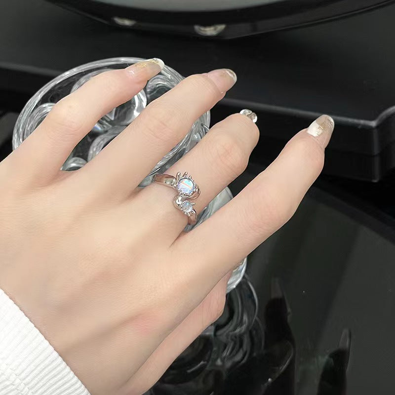 Moonlight Stone Small Design Sense INS Cold Wind Ring Female Gem High Grade Sense French Irregular Fold Ring