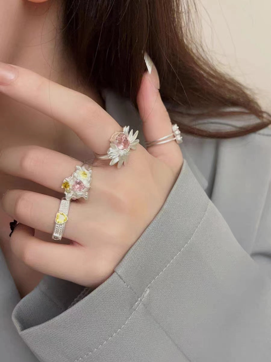 2023 New Pink Zircon Love Flower Layered Ring for Women's Fashion Versatile Personalized Opening Index Finger Ring