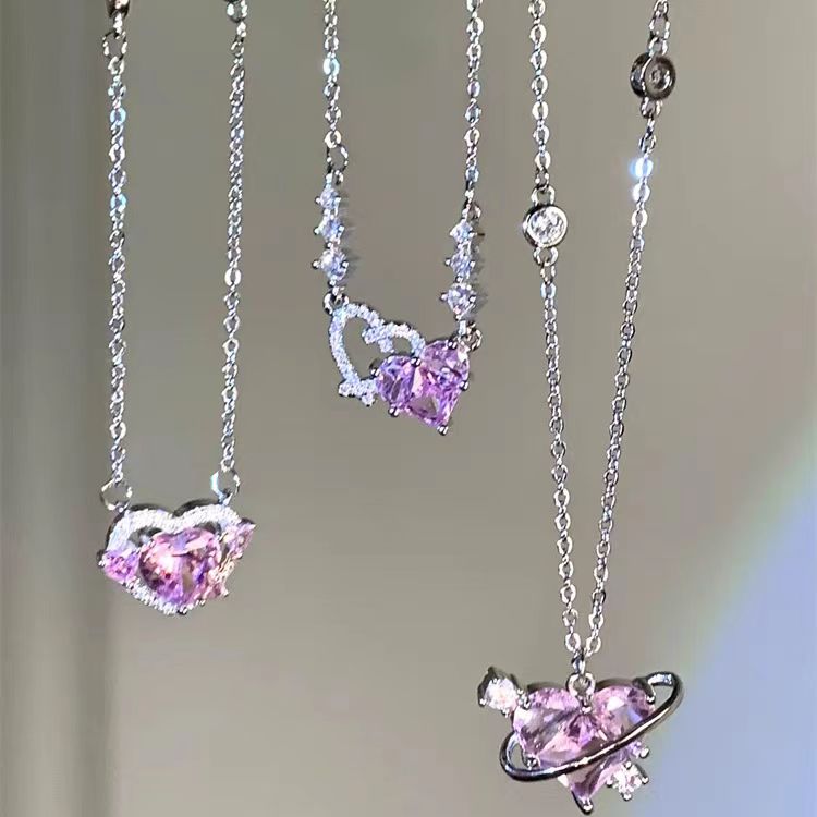 Moon God Comes, Love Surrounds Zircon Pendant Necklace, Feminine Luxury, Small and Popular Design, Sweet Accessories