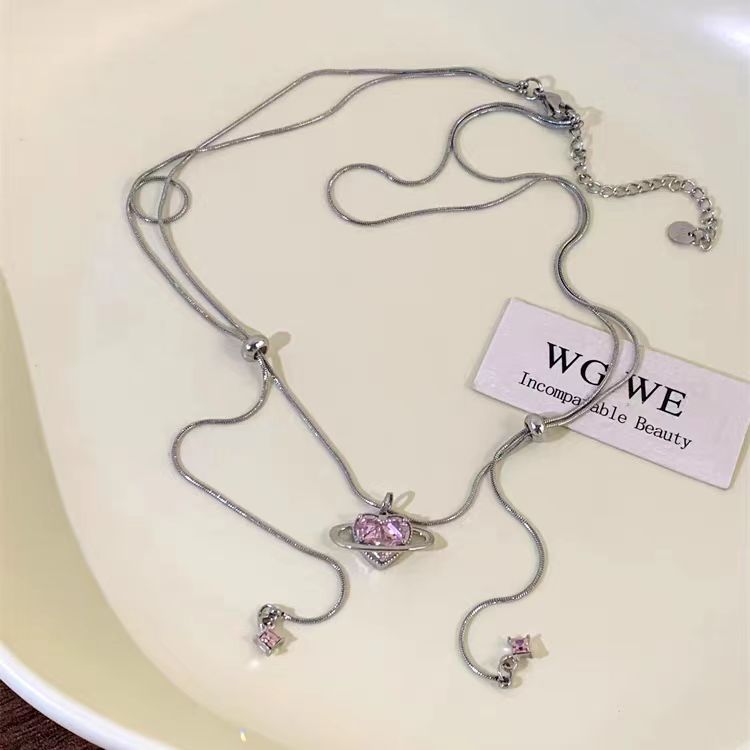 Wishing to Escape, Surrounded by Zircon Necklace, Female Light Luxury, Small Crowd Design Sense, French Style, Love Accessories Explosion