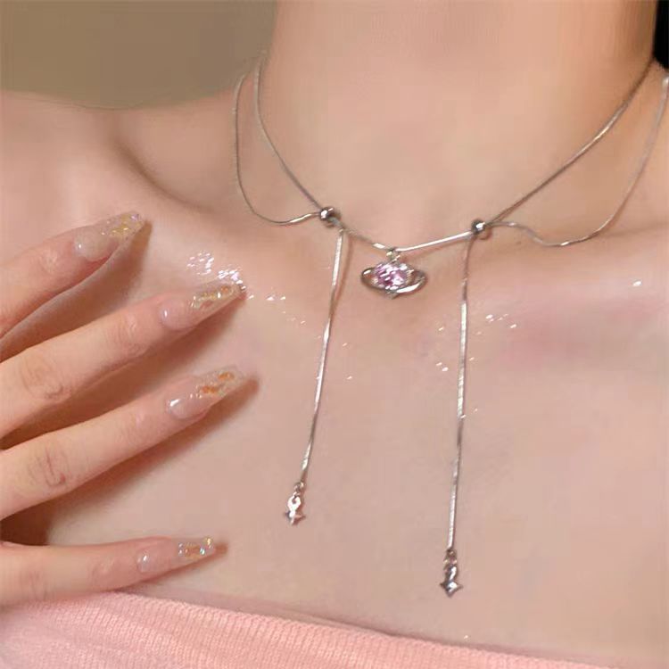 Wishing to Escape, Surrounded by Zircon Necklace, Female Light Luxury, Small Crowd Design Sense, French Style, Love Accessories Explosion