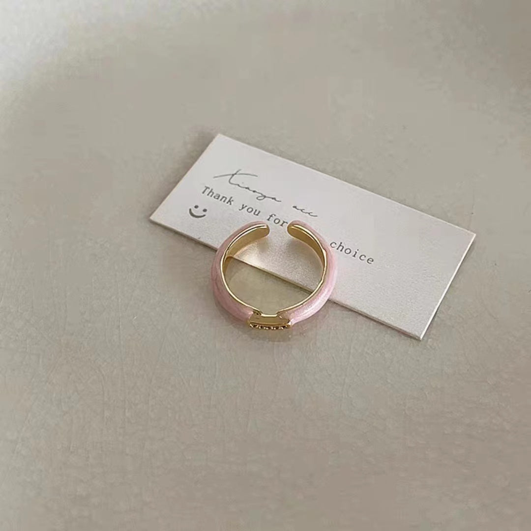French retro butterfly ring for women, luxurious and niche design, high-end and exquisite flower versatile index finger ring