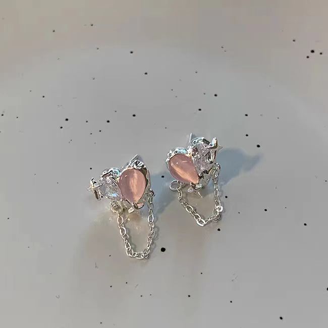 Sweet and Cool Pink Love Zircon Earrings, Feminine Style Tassel Earrings, Junior Design, High Sense 2023 New Earrings