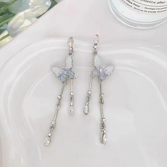 Super Immortal Gradual Butterfly Rhinestone Tassel Earrings with Unique Design and Personality, Popular in 2023