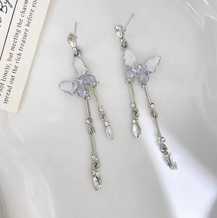 Super Immortal Gradual Butterfly Rhinestone Tassel Earrings with Unique Design and Personality, Popular in 2023