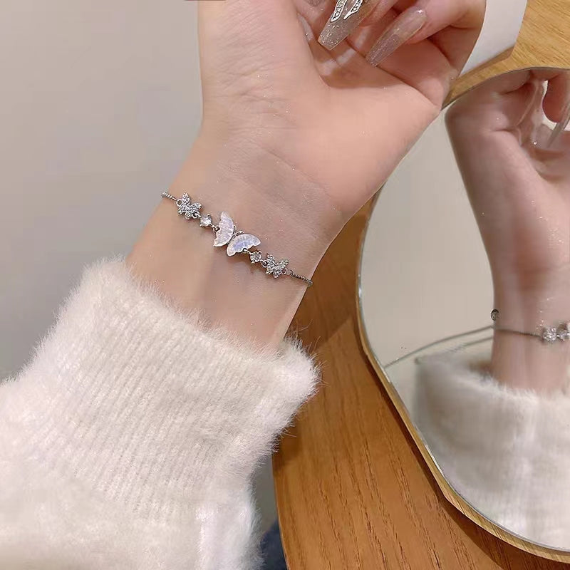 Pink diamond love bracelet female angel wings heart-shaped light luxury fashion hollow zircon bracelet hot new student trend