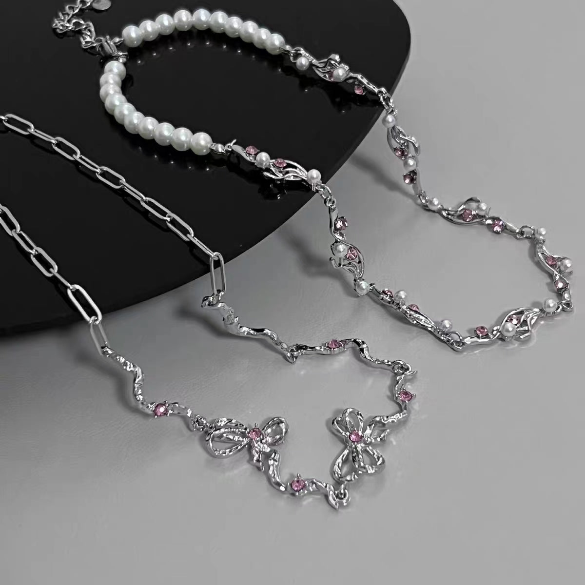 wrinkled pink diamond bow pearl necklace for women's ins sweet and spicy Y2K niche design collarbone chain