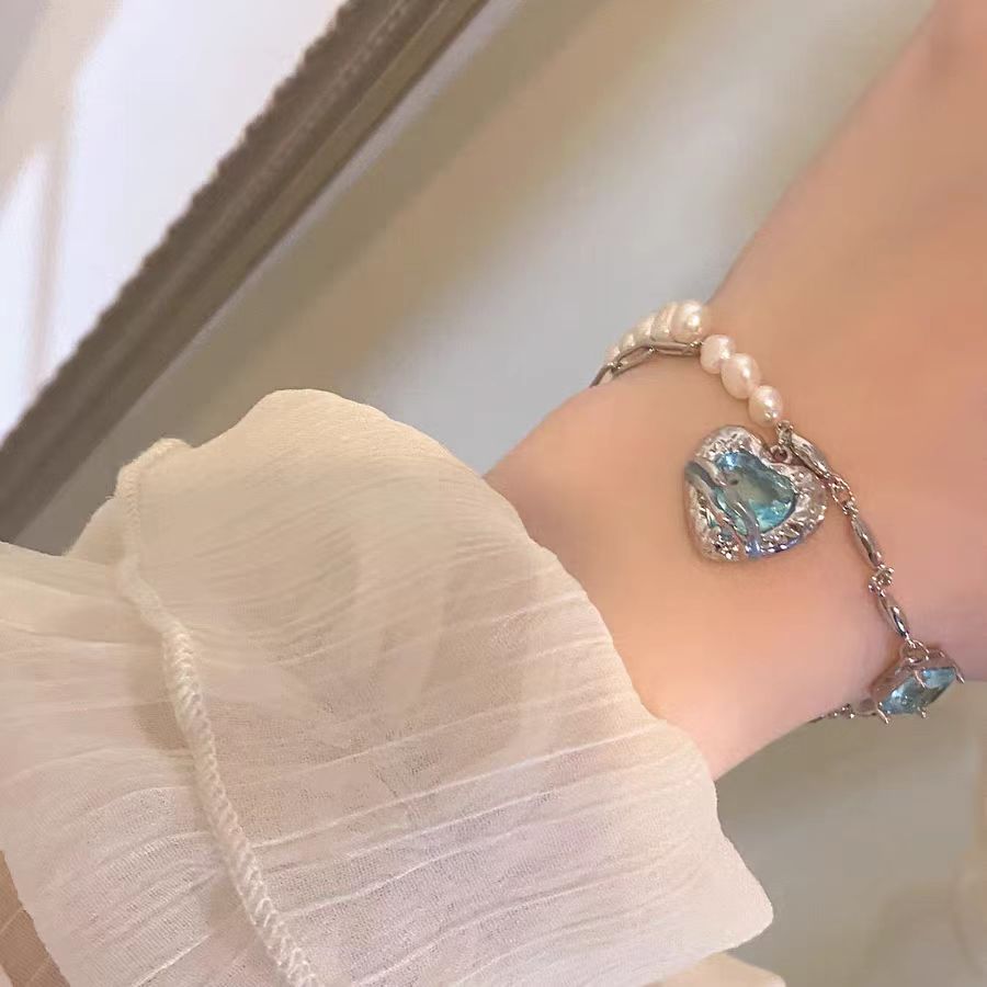 Rainbow moonlight love necklace female ins blogger's same niche beaded collarbone