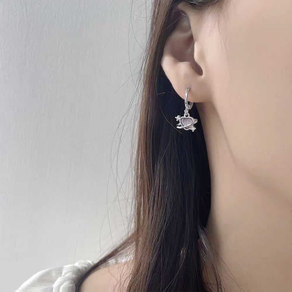 Confession Planet Moonlight Stone Love Earrings