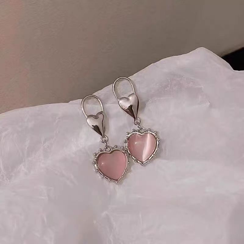 S925 Silver Needle Sweet Cool Pink Cat Eye Stone Love Earrings Simple and Personalized Versatile Style Fashion Earrings Earrings