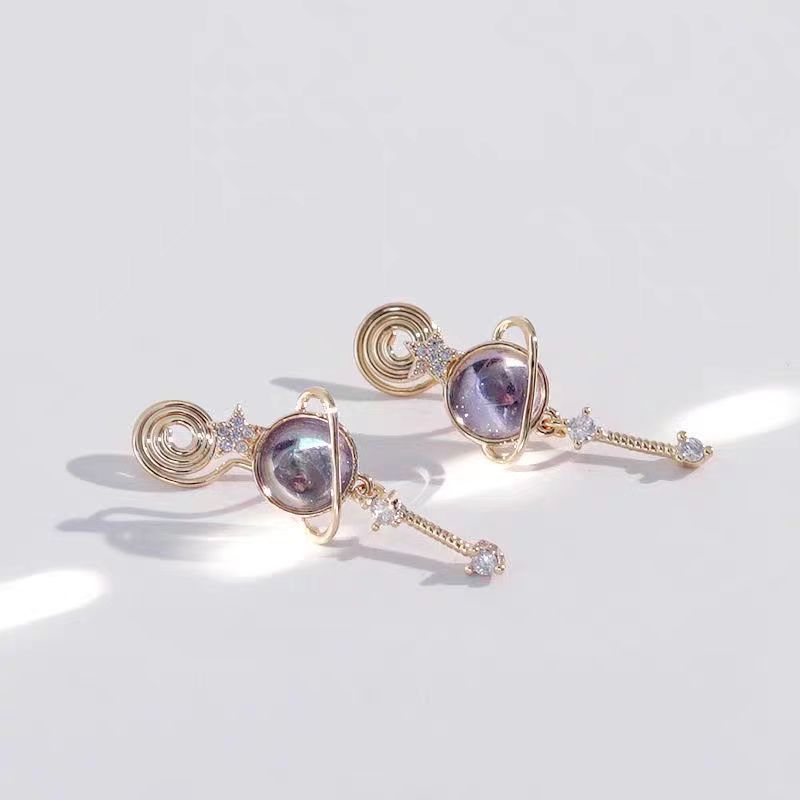 Star Moon Brilliant Star Purple Mosquito Incense Plate Ear Clip Female Painless and Ear Hole Ear Ornament with Small and High Design