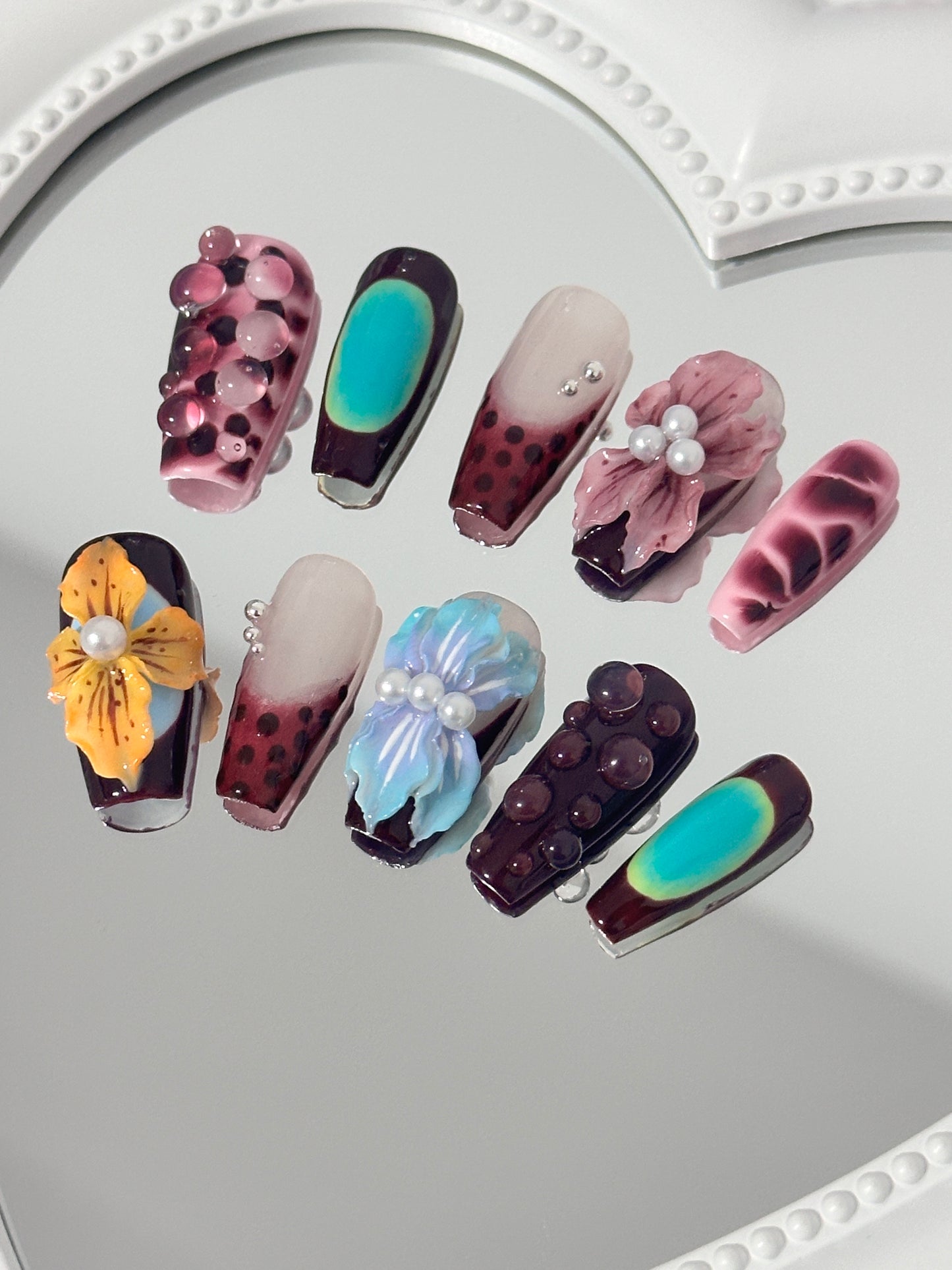 Elegant Floral Fantasy Nail Set