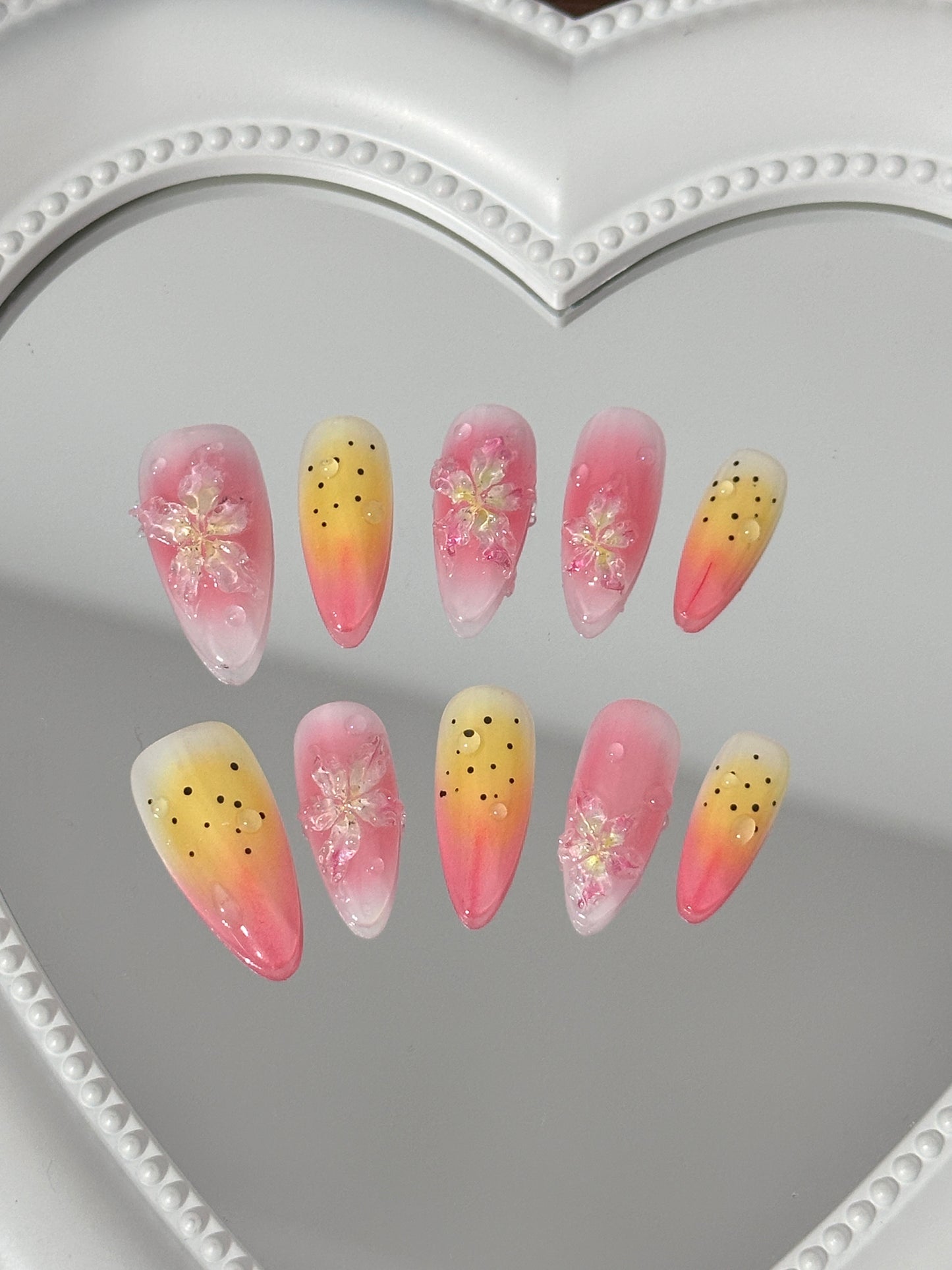 Tropical Sunset Floral Nail(size M)