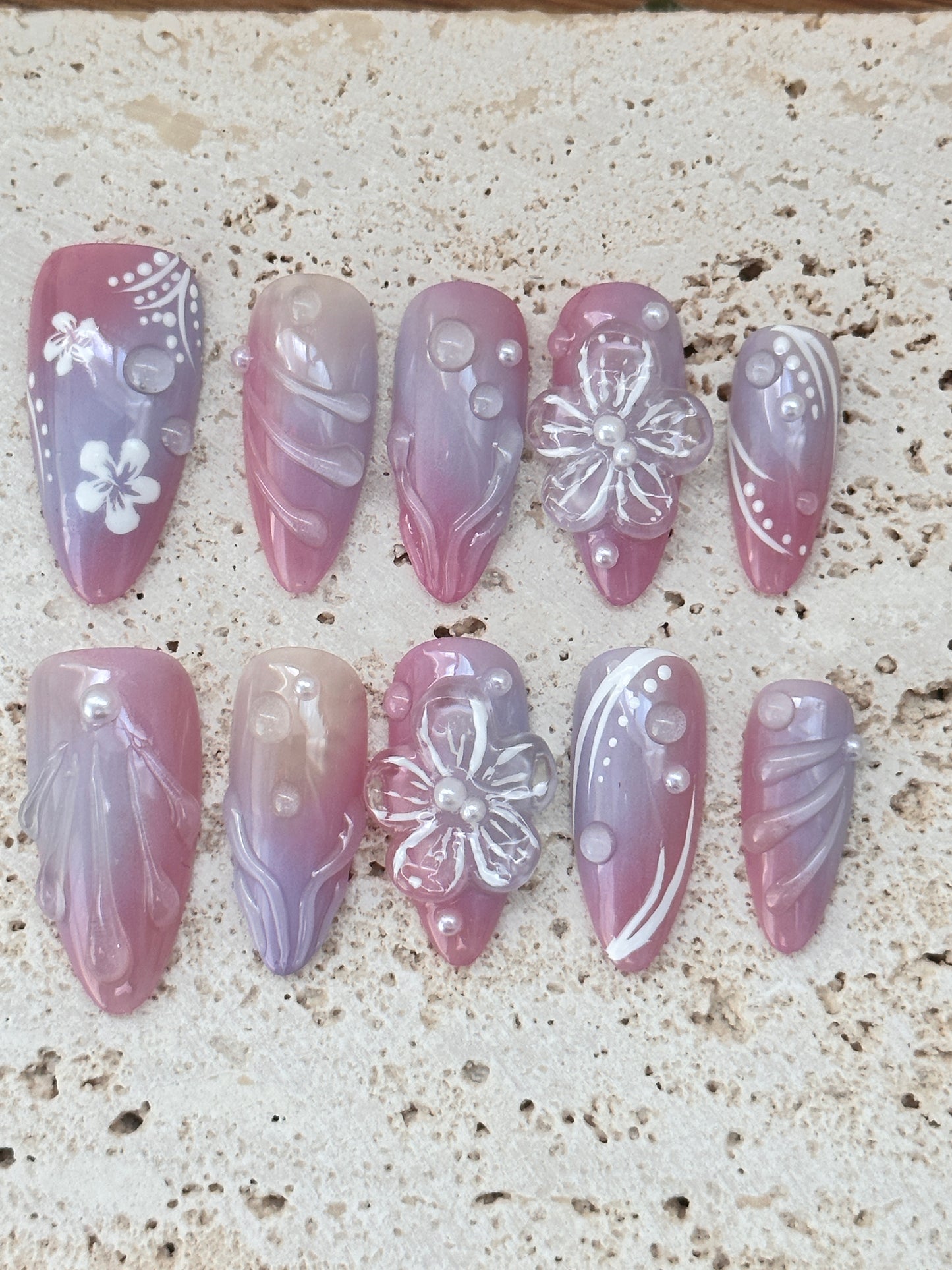 Dreamy purple hand-painted floral 3D three-dimensional wearing armor, romantic and exquisite fingertip art