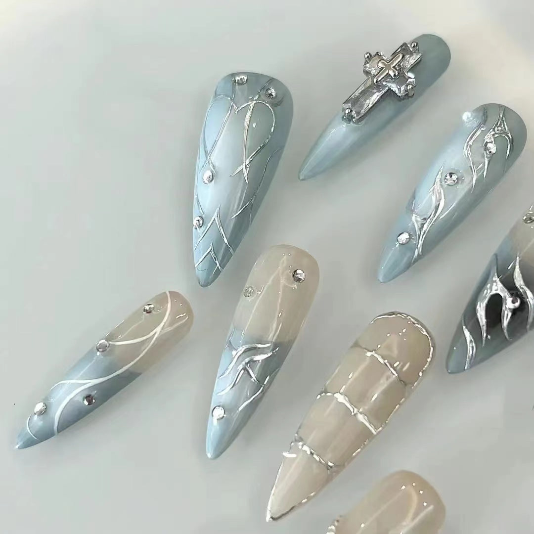 Blue Sky Metal Blue Ocean European and American False Nails