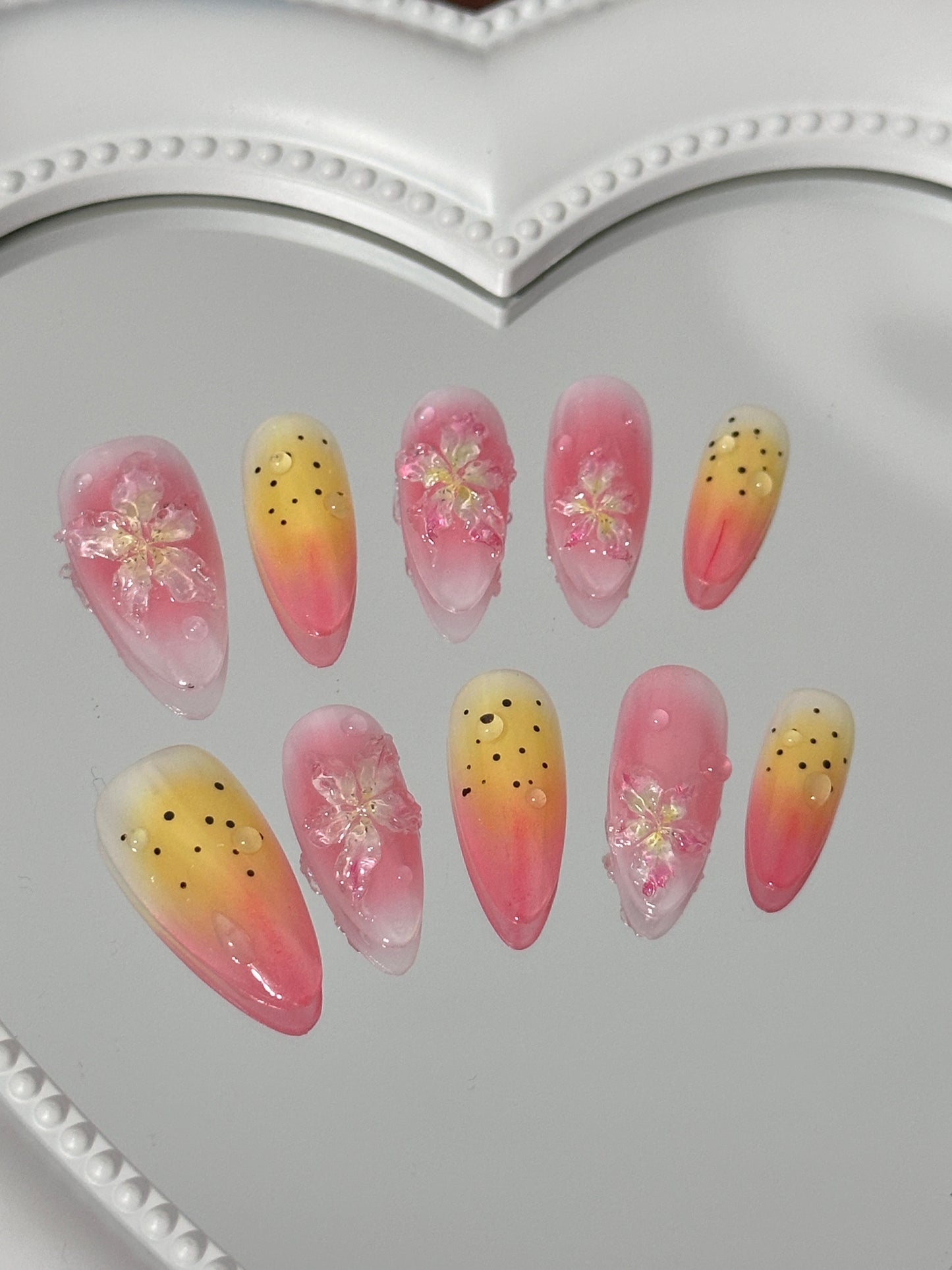 Tropical Sunset Floral Nail(size M)