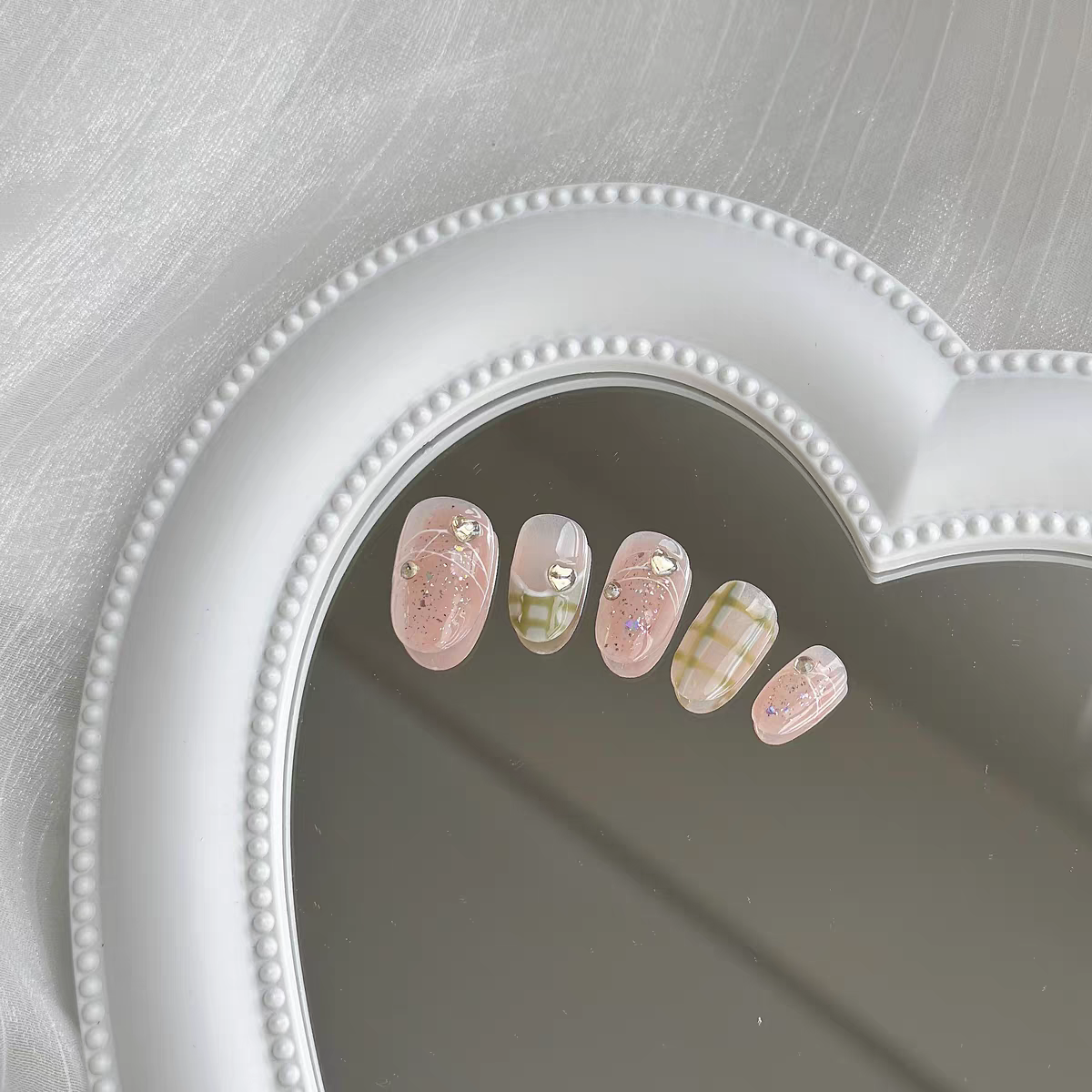 Watermelon Frozen | Handmade Wearing Armor Green Pink Checkerboard Love Water Diamond Small Fresh Oval Armor Short Style