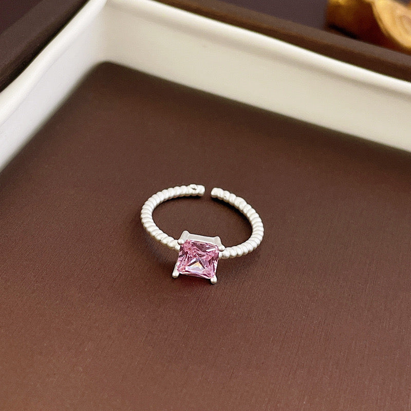 Pink zircon bow rabbit open ring