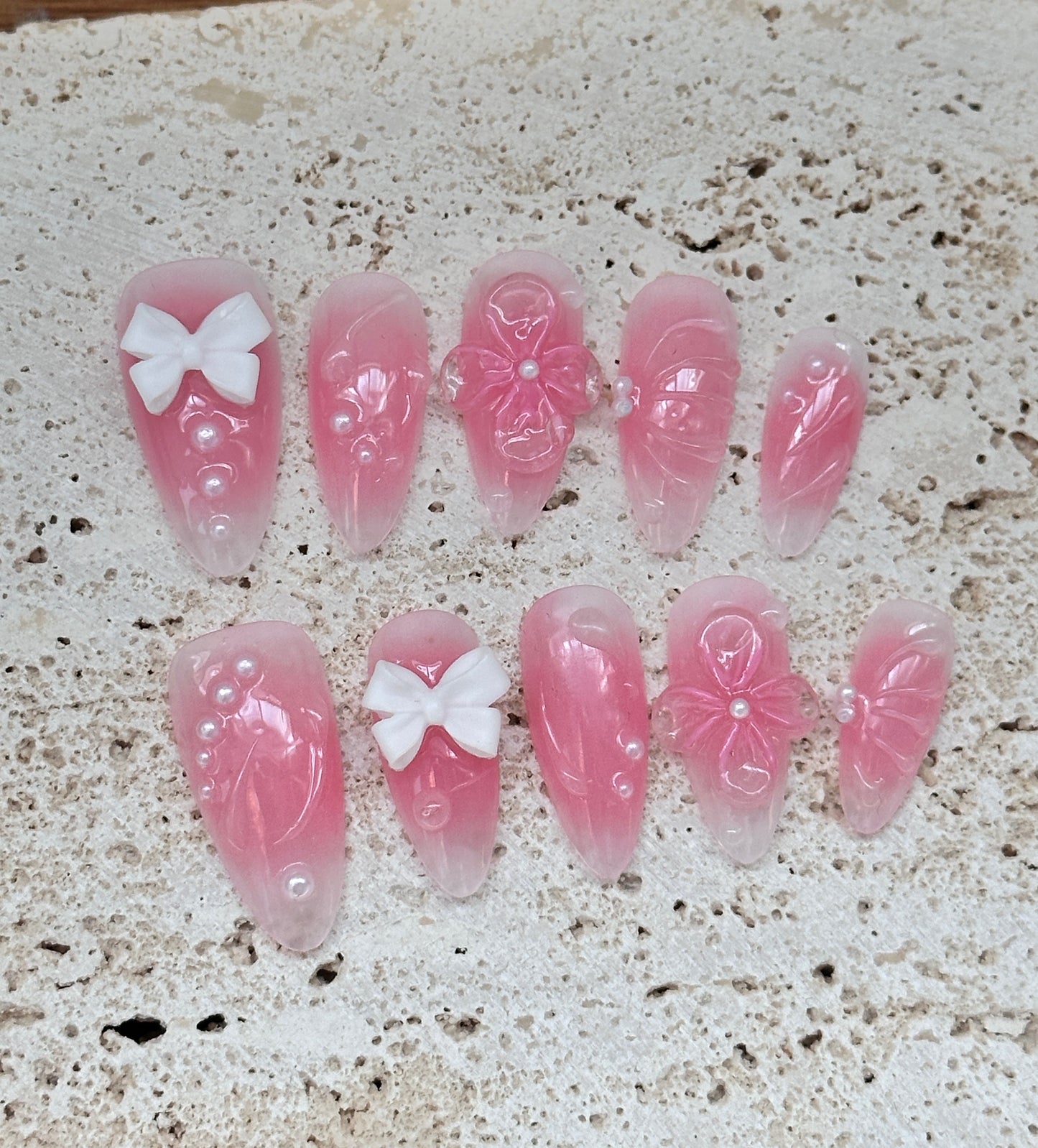 Pink 3D three-dimensional flowers🌸