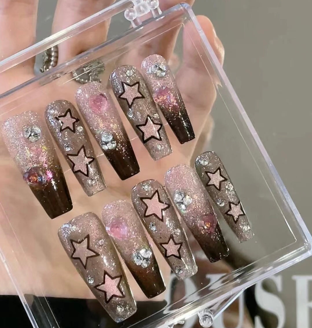 Start Black cute nails