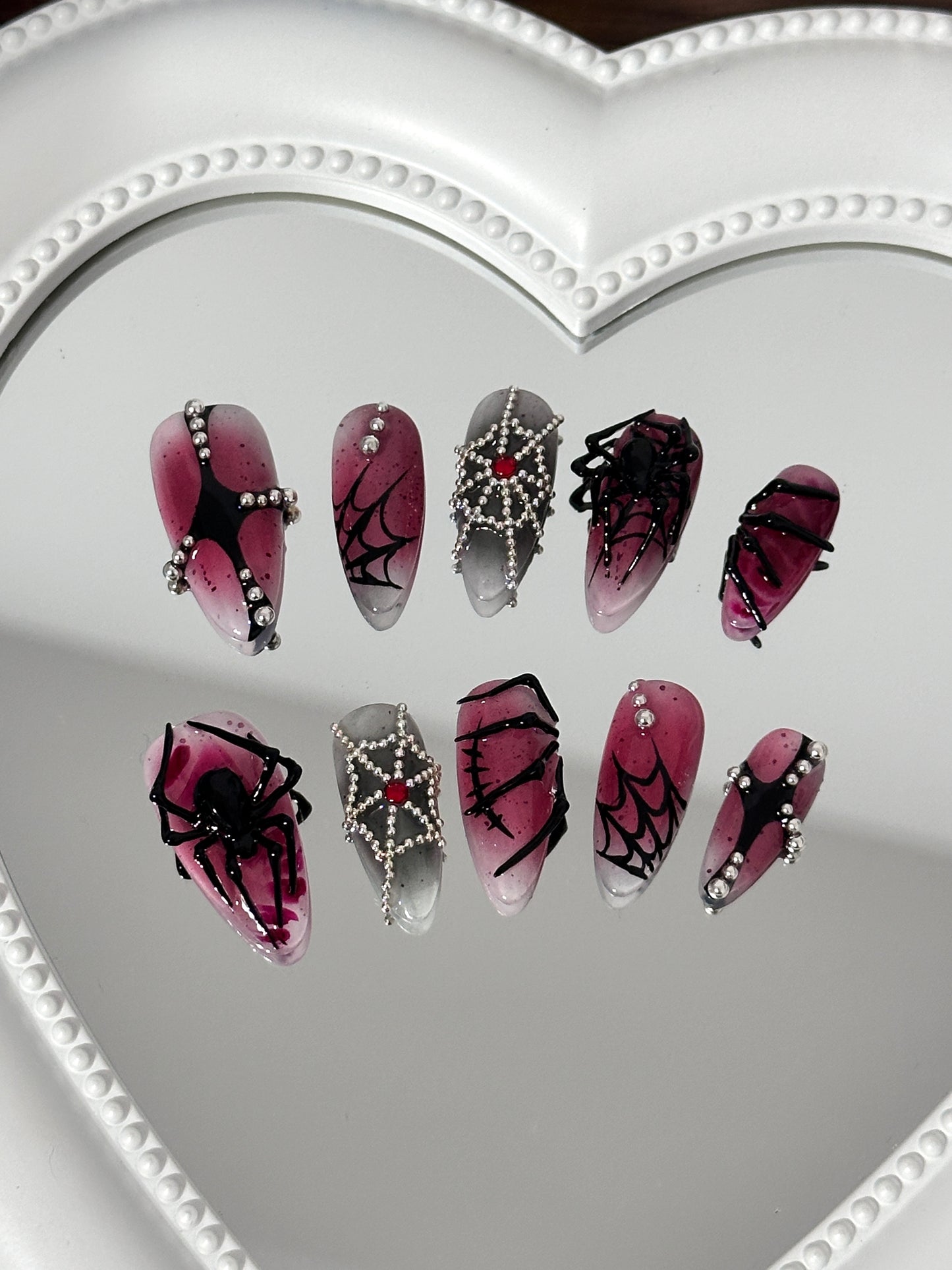Spooky Glam Spider Web Nails(size M)