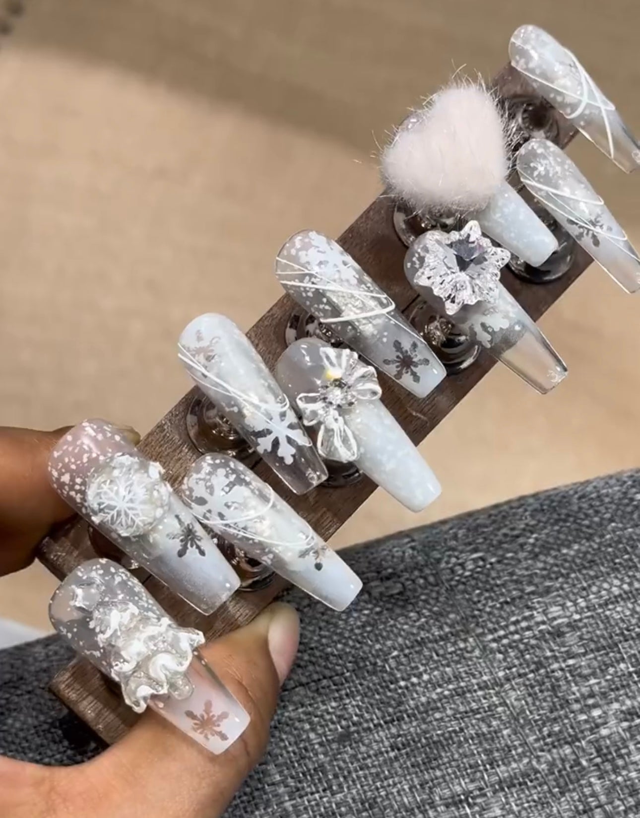 Winter snowflake love nails