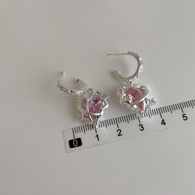 Irregular matte metal pink zircon love earrings women's niche design personalized versatile earrings
