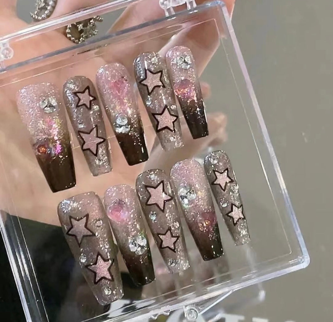 Start Black cute nails