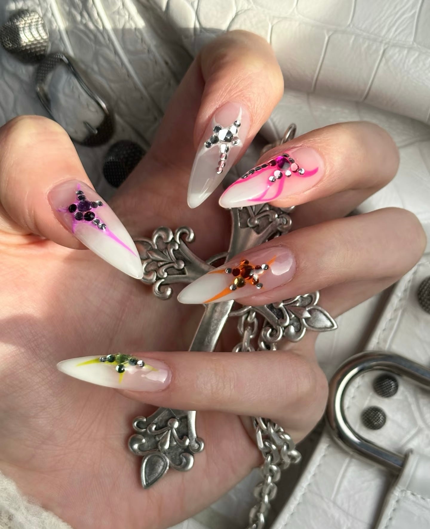Bold & Chic Crystal Accent Nail Set