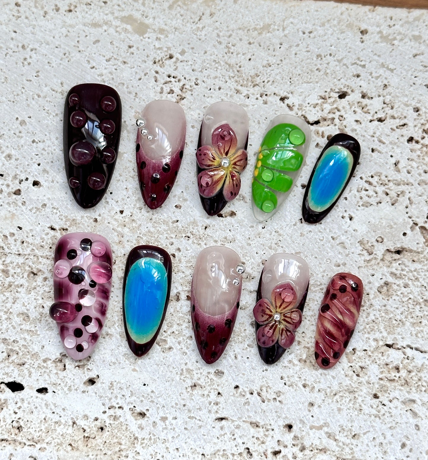 🌸Vibrant Floral & Gradient Nail Art Set