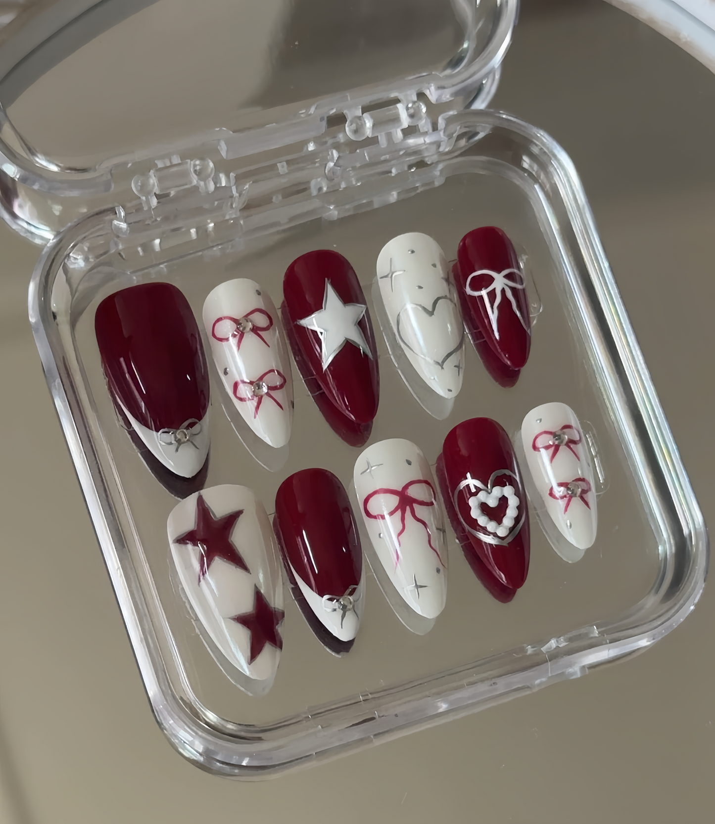 Red star 💫