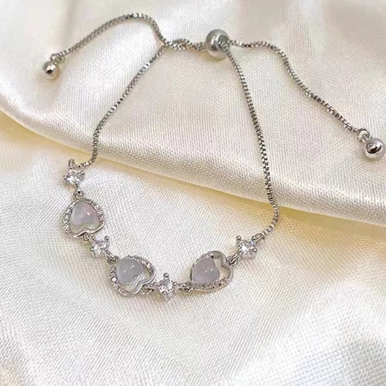 Light luxury niche exquisite zircon love bracelet women's cold wind high-end sense bracelet best friend student high-value bracelet