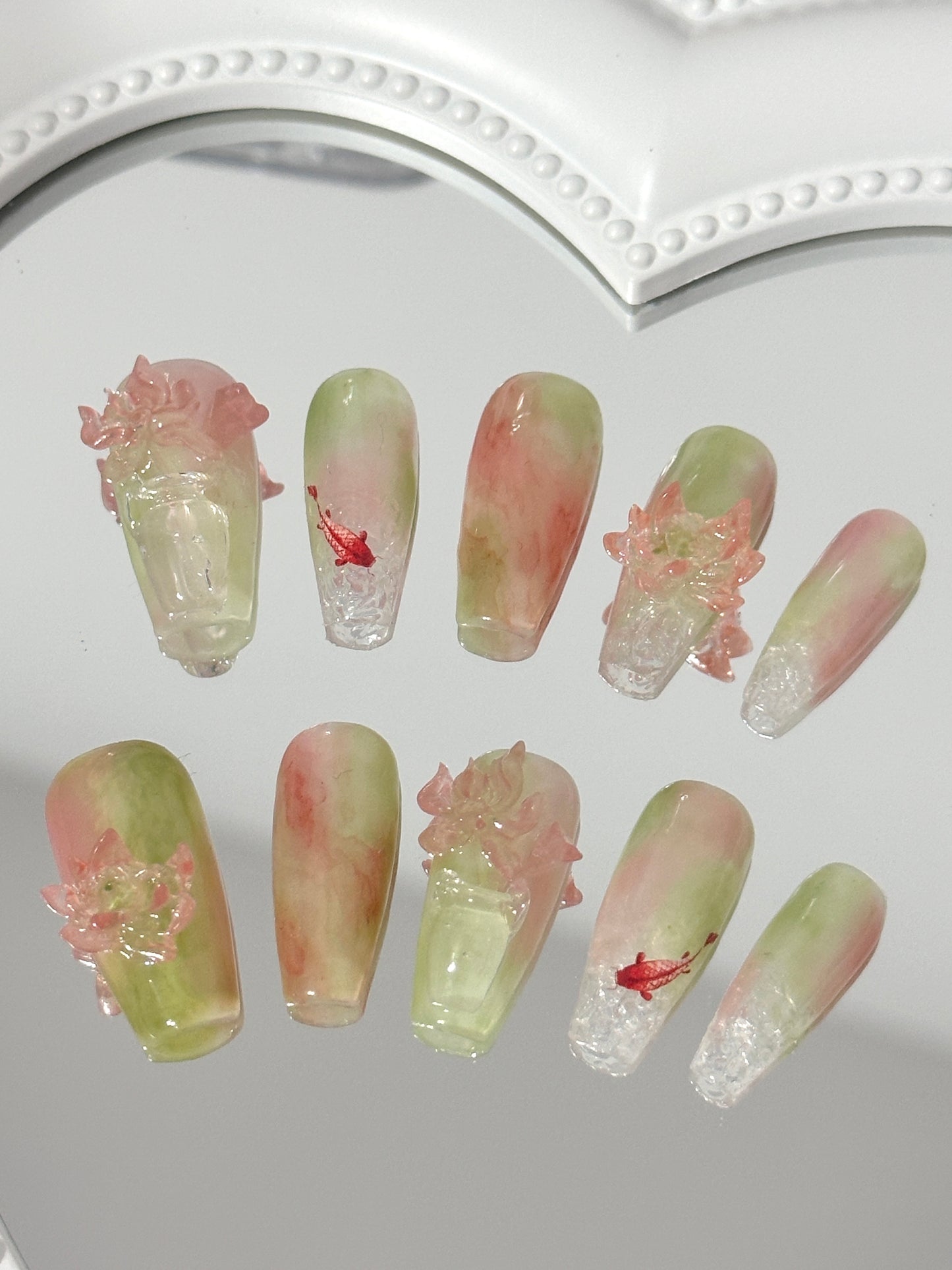 Serene Lotus Pond Nail Art Set(size M)