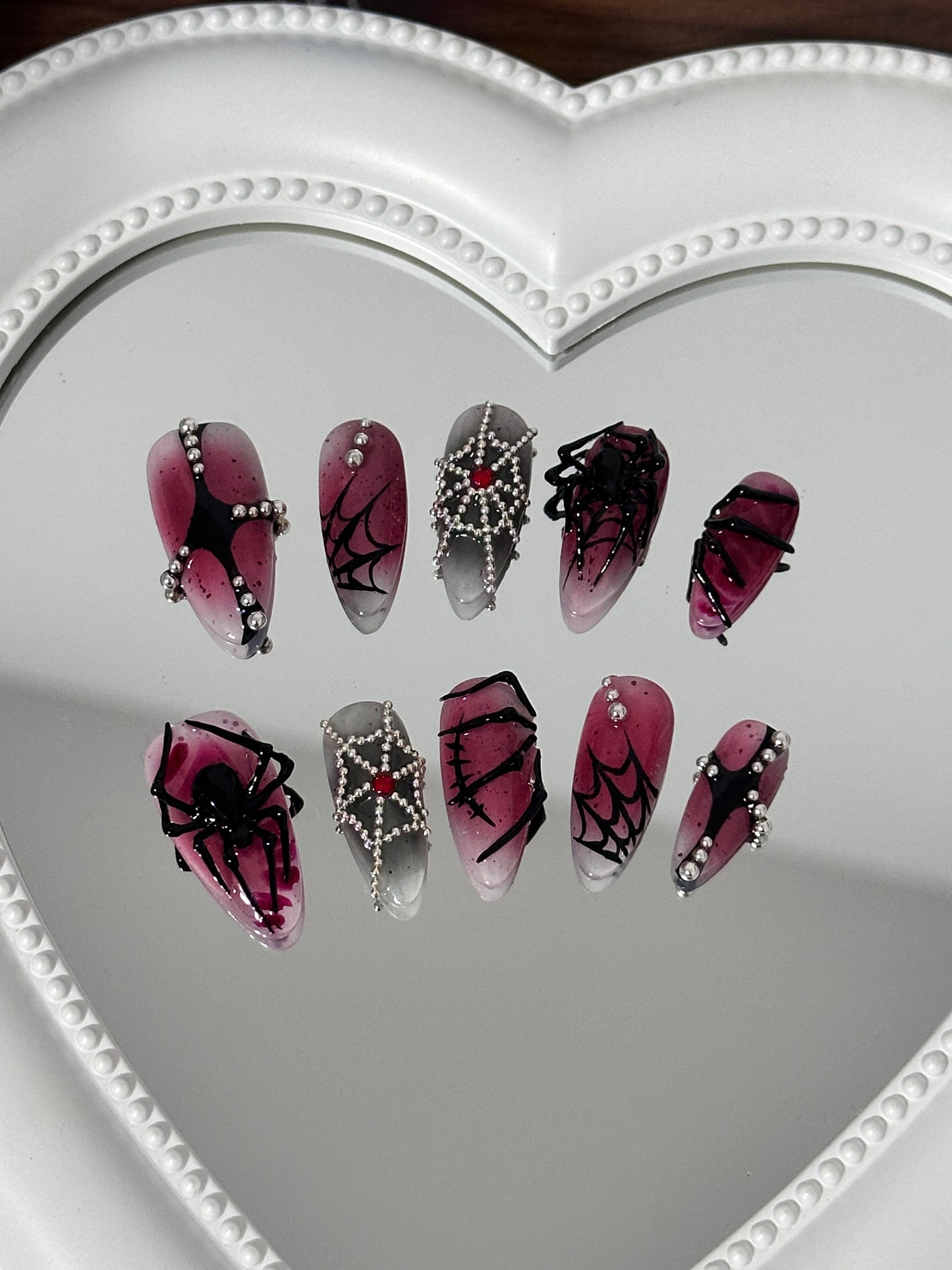 Spooky Glam Spider Web Nails(size M)