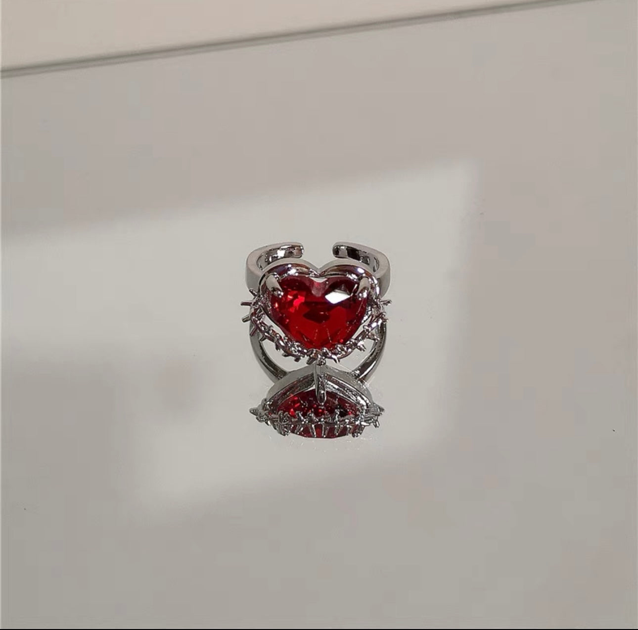 Kpop Fashion Punk Red Crystal Heart Irregular Open Metal Rin