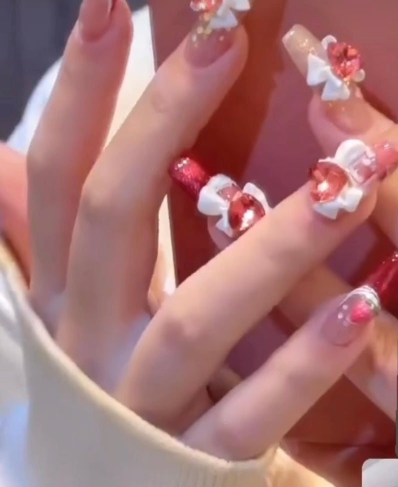 Red love nails