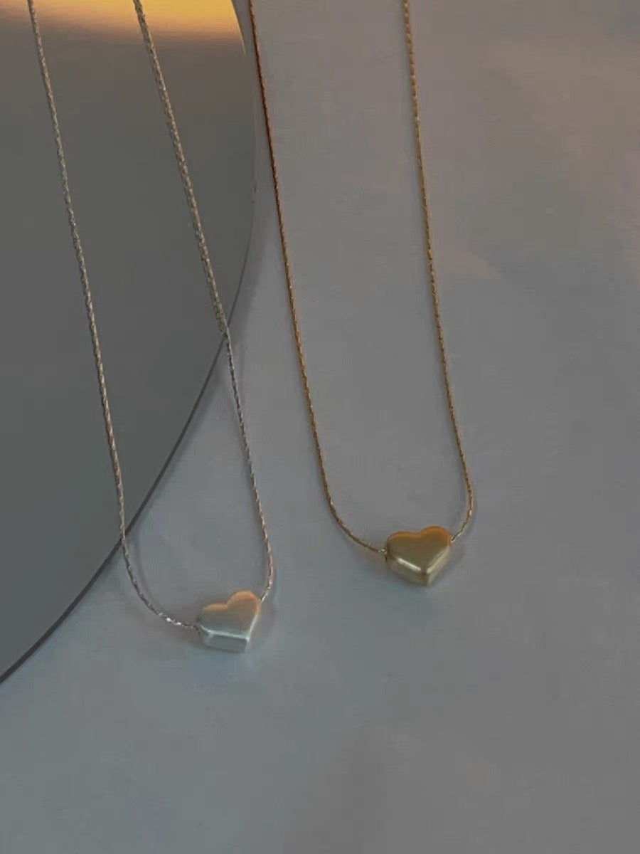 Ins cold wind brushed metal fashion love necklace advanced heart-shaped clavicle chain
