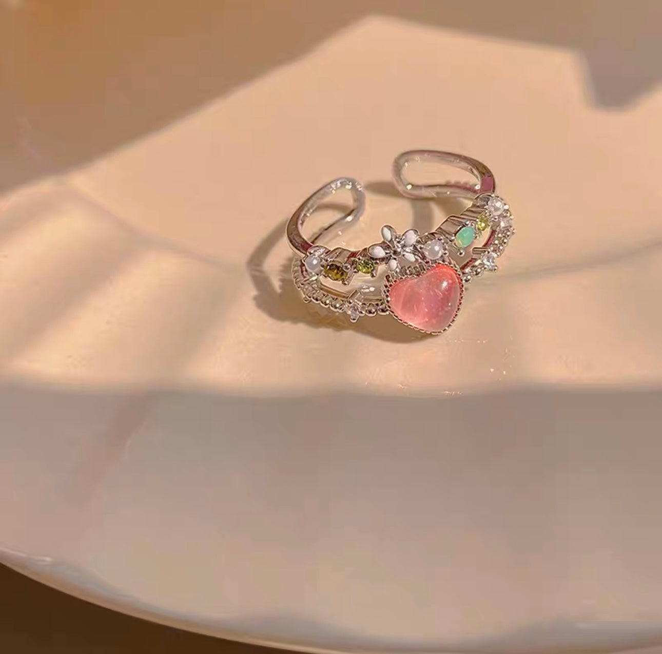 Personalized high-end exquisite ring double-layer flower zircon love ring female niche design cat's eye stone opening ring
