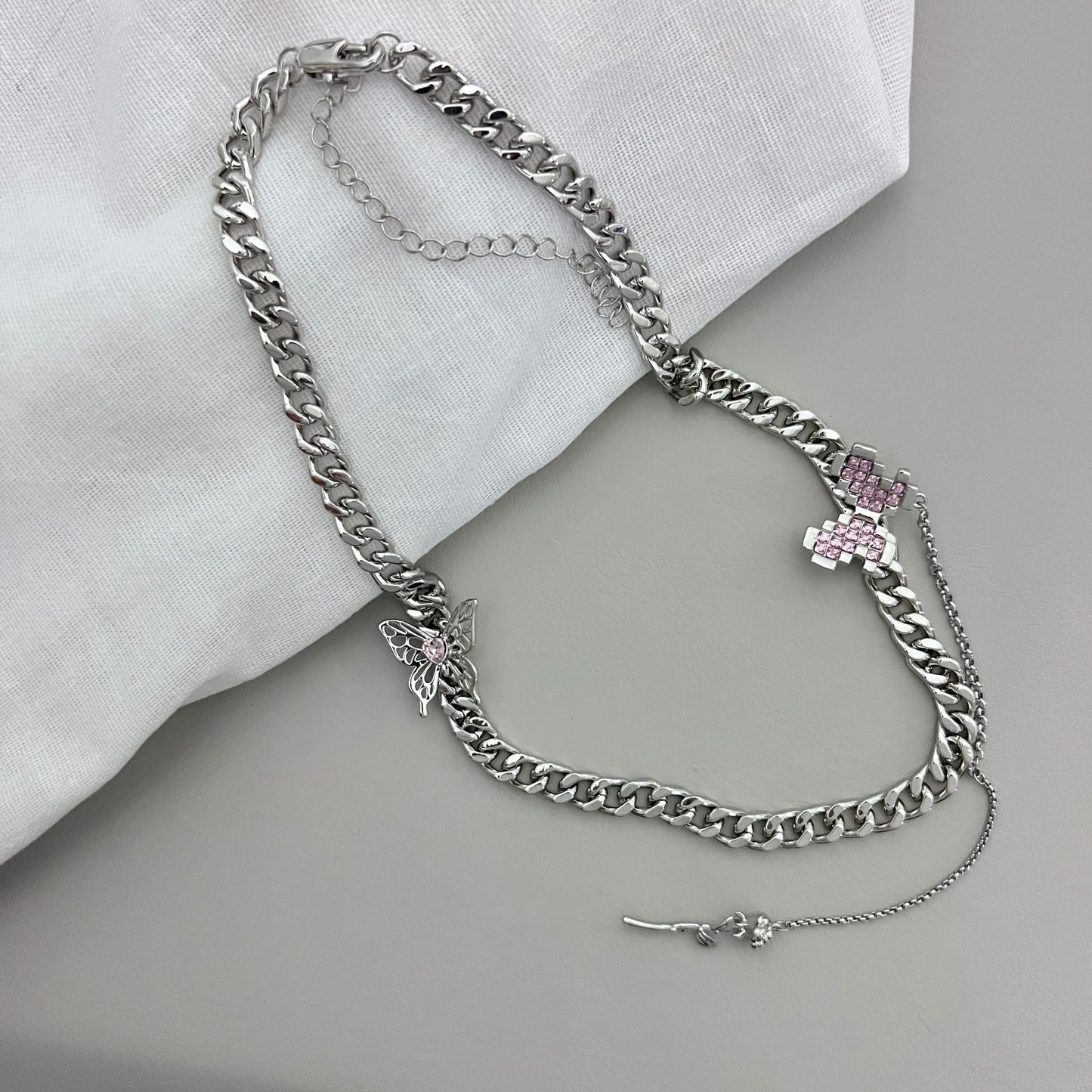 Butterfly Fairy Descends to Earth, Sweet Cool Wind Crystal Butterfly Tassel Necklace, Female Minority Design, Light Luxury, High Grade Feeling Collar Chain
